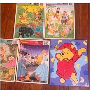 Vintage puzzles bundle Disney